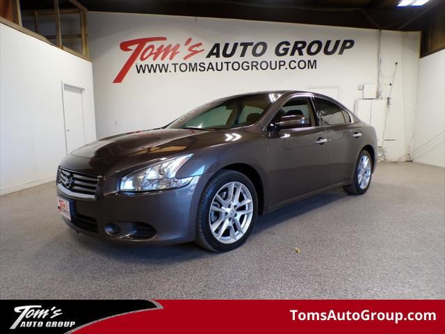 used 2013 Nissan Maxima car, priced at $8,995