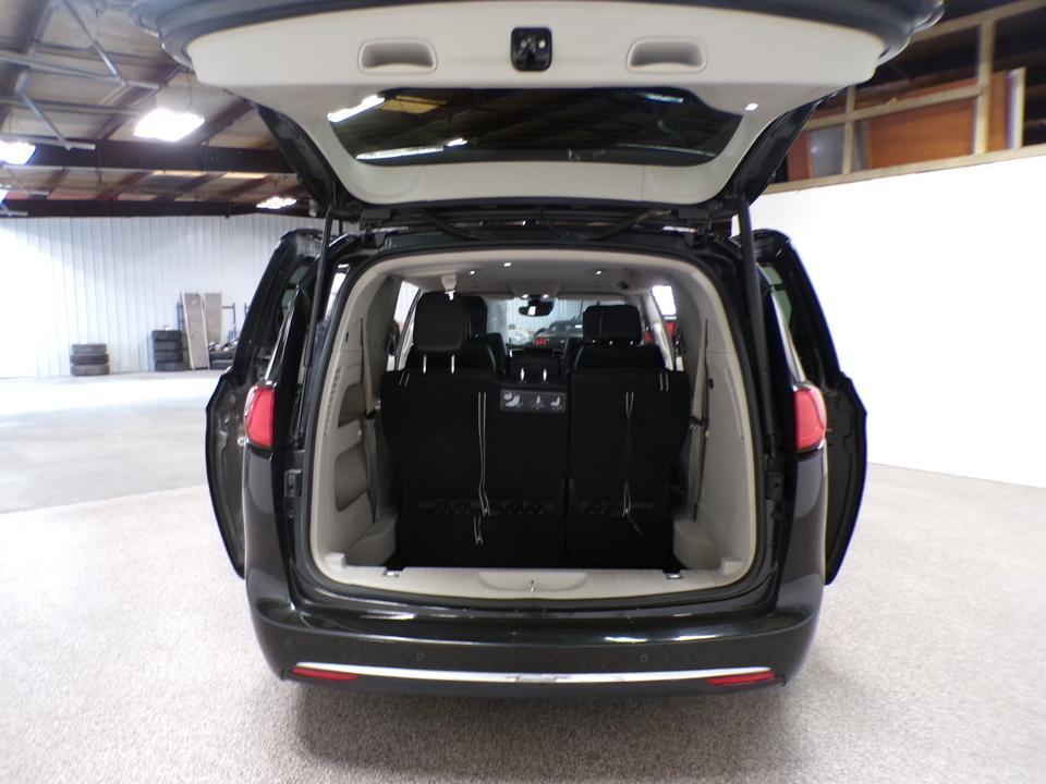 used 2018 Chrysler Pacifica car, priced at $12,995