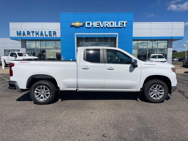 new 2024 Chevrolet Silverado 1500 car, priced at $43,990