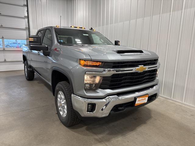 new 2025 Chevrolet Silverado 3500 car, priced at $66,624