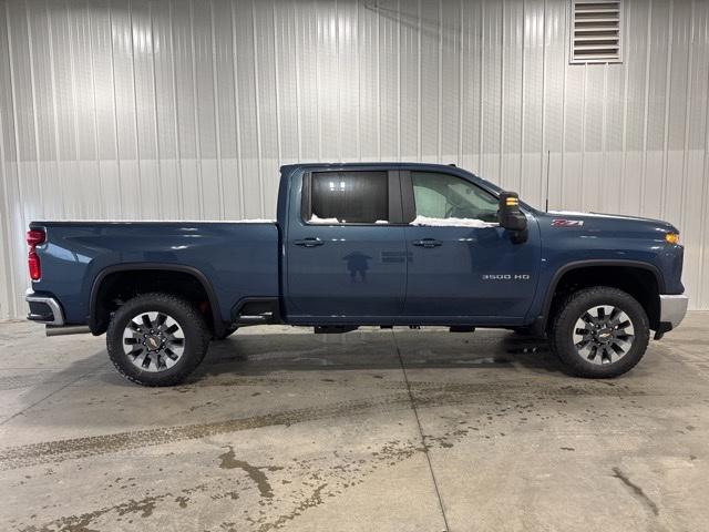 new 2025 Chevrolet Silverado 3500 car, priced at $72,530