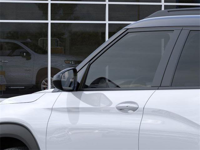 new 2025 Chevrolet TrailBlazer car, priced at $32,480