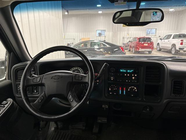 used 2006 Chevrolet Silverado 2500 car, priced at $15,990