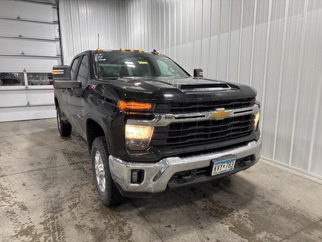 used 2024 Chevrolet Silverado 2500 car, priced at $48,990