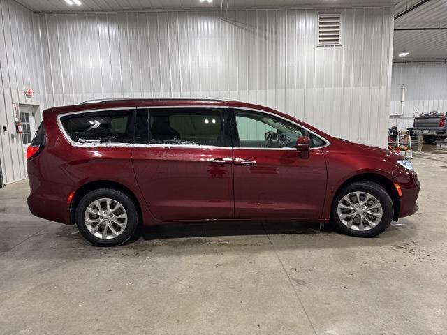 used 2021 Chrysler Pacifica car, priced at $27,990