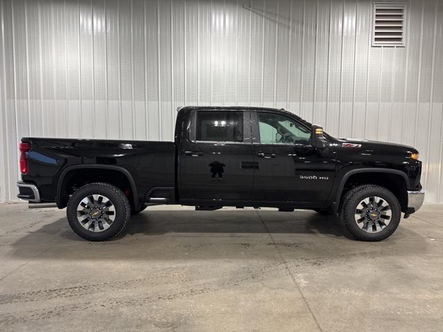 new 2025 Chevrolet Silverado 3500 car, priced at $72,530