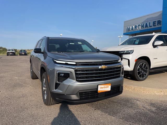 new 2024 Chevrolet Traverse car, priced at $40,640