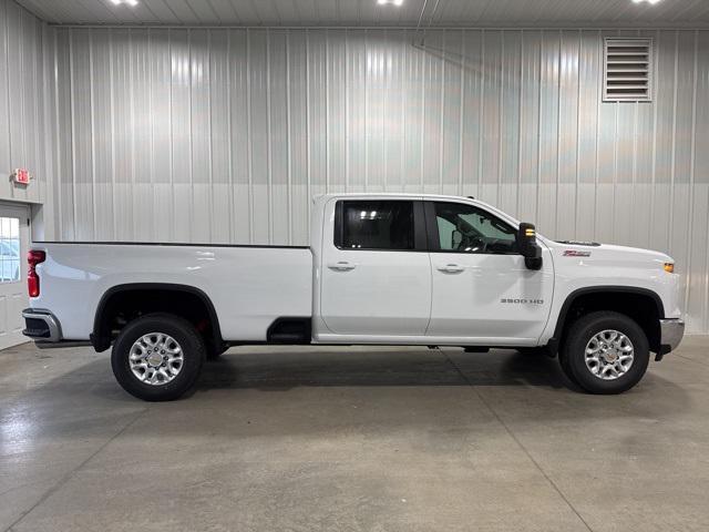 new 2025 Chevrolet Silverado 3500 car, priced at $58,548