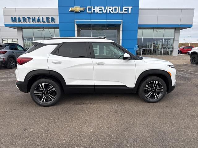 new 2025 Chevrolet TrailBlazer car, priced at $29,810