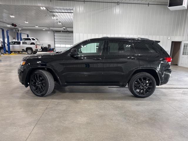 used 2020 Jeep Grand Cherokee car, priced at $24,979