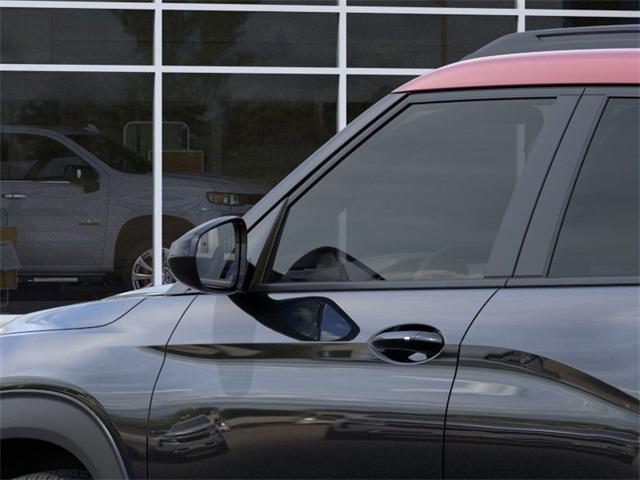 new 2025 Chevrolet TrailBlazer car, priced at $33,572