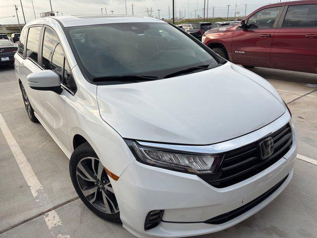 used 2023 Honda Odyssey car, priced at $35,128