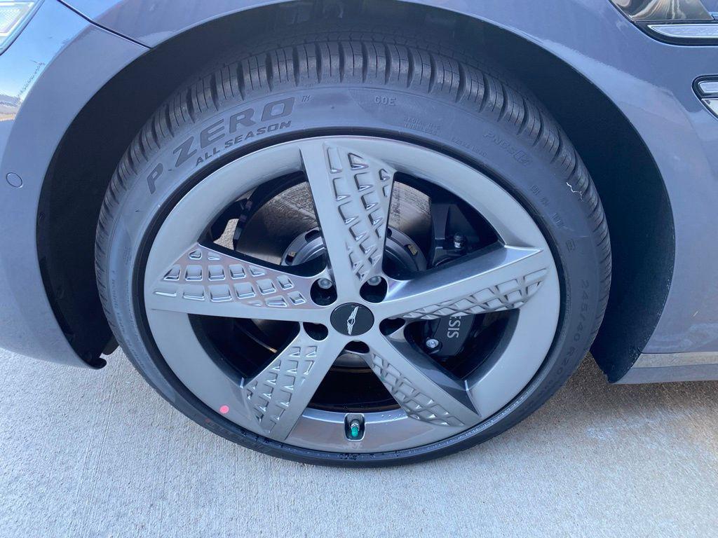 new 2026 Genesis G80 car, priced at $72,385