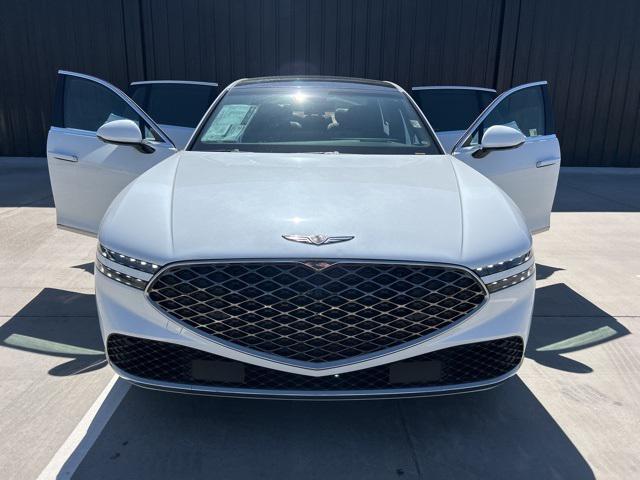 new 2025 Genesis G90 car, priced at $102,290