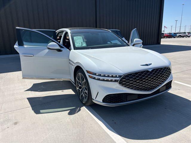 new 2025 Genesis G90 car, priced at $102,290