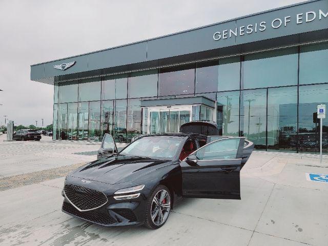 new 2025 Genesis G70 car, priced at $53,602