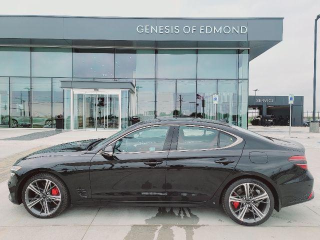 new 2025 Genesis G70 car, priced at $53,602
