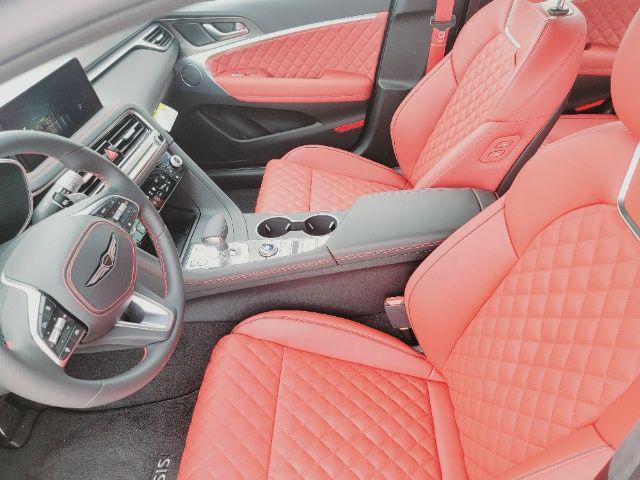 new 2025 Genesis G70 car, priced at $53,602