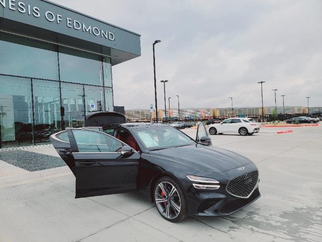 new 2025 Genesis G70 car, priced at $54,602