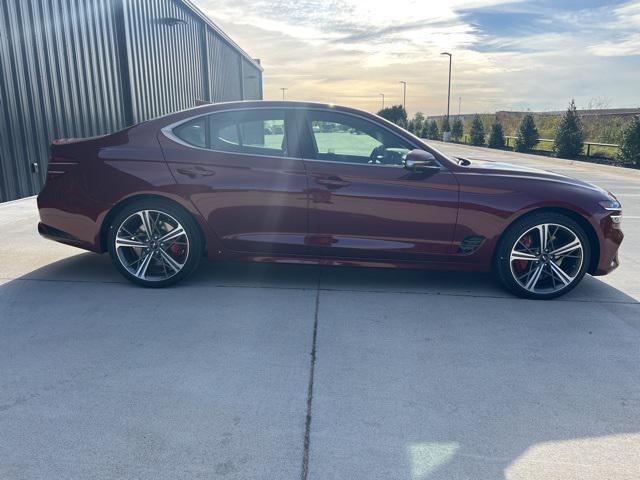 new 2025 Genesis G70 car, priced at $59,055