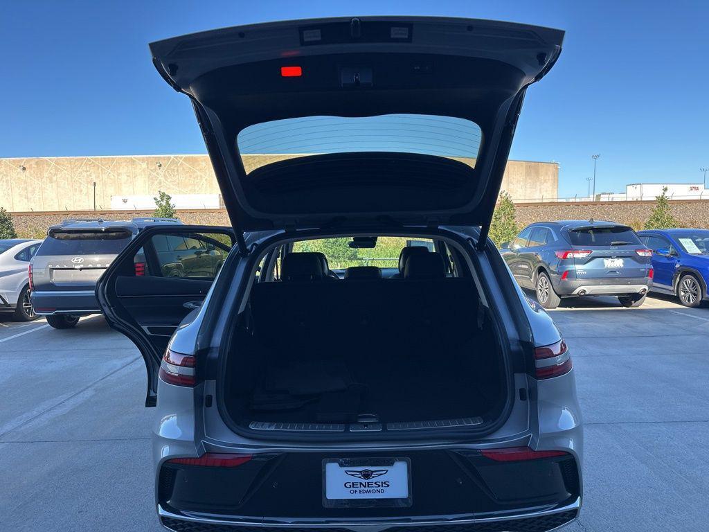 new 2026 Genesis GV70 car, priced at $51,130