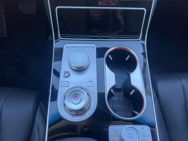 new 2025 Genesis GV80 car, priced at $60,465