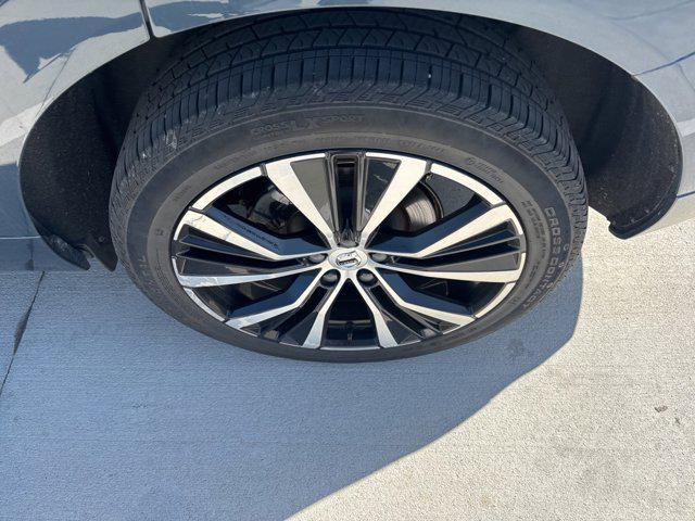 used 2024 Volvo XC60 car, priced at $34,598
