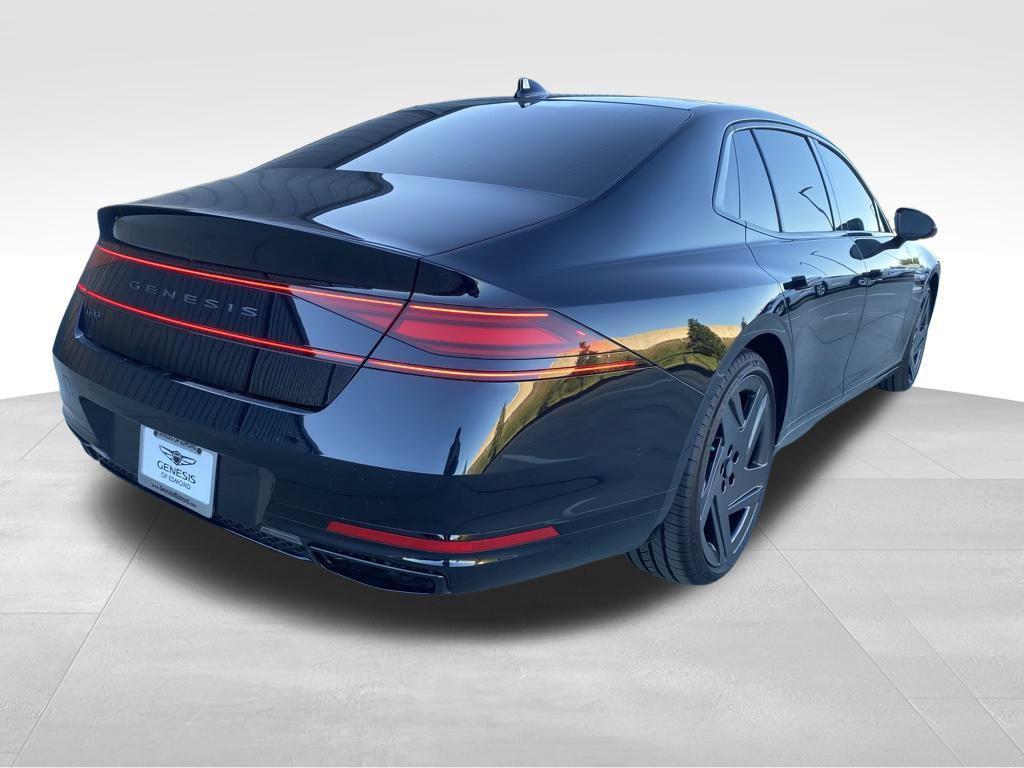 new 2026 Genesis G90 car, priced at $108,130