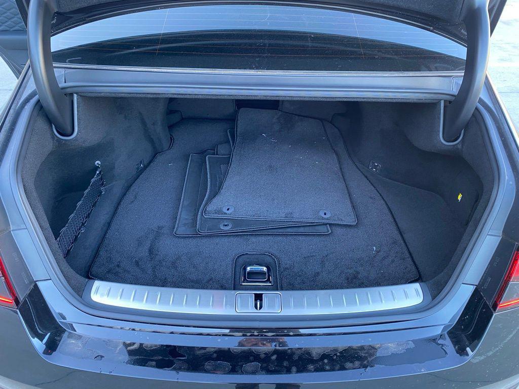 new 2026 Genesis G90 car, priced at $108,130