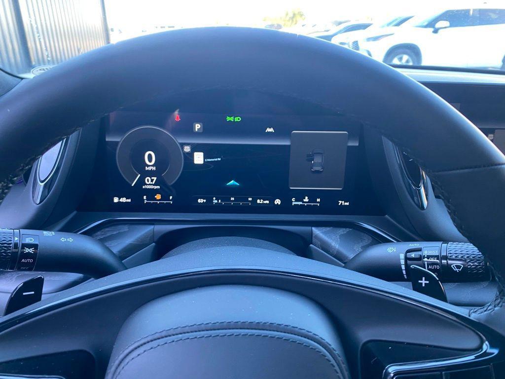 new 2026 Genesis G90 car, priced at $108,130