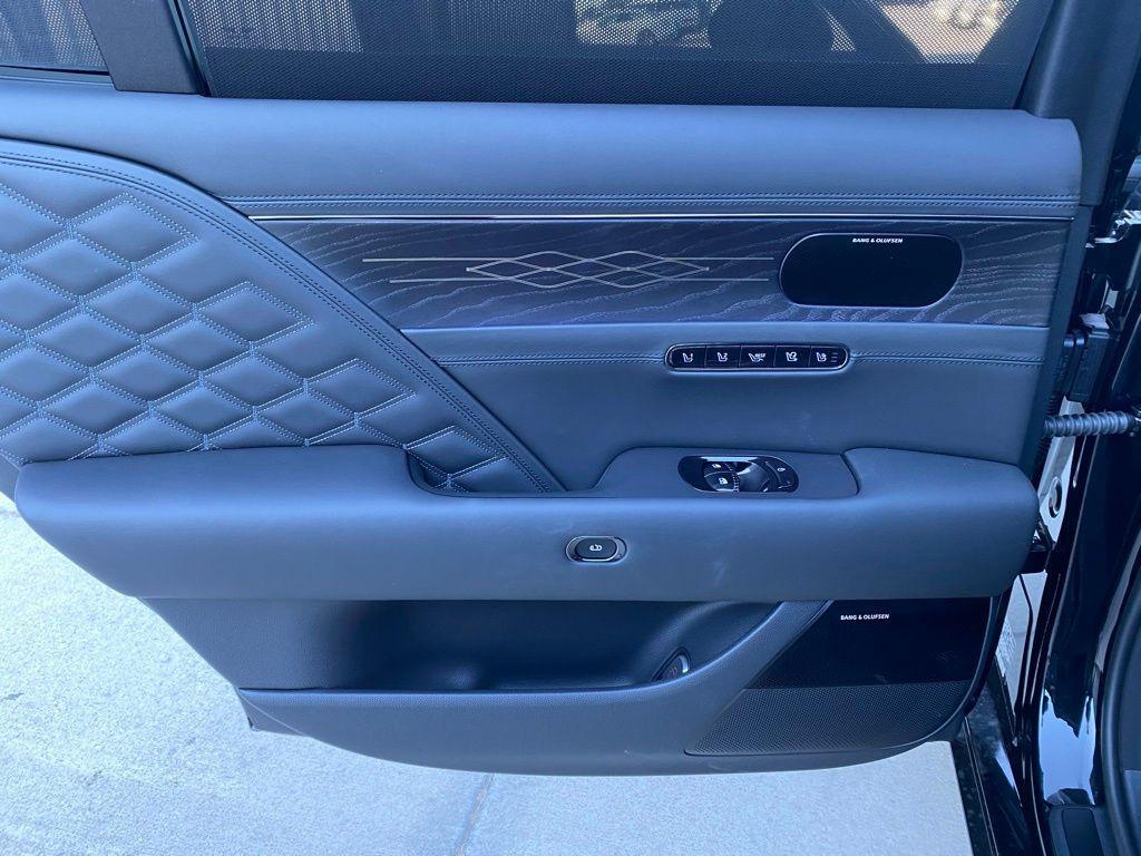 new 2026 Genesis G90 car, priced at $108,130