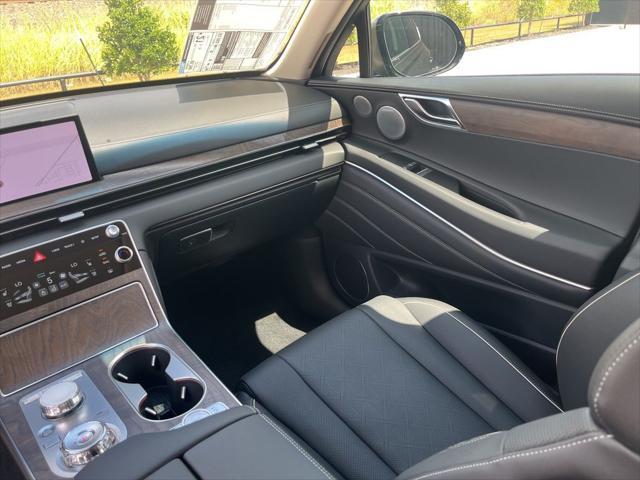new 2025 Genesis GV80 car, priced at $74,884