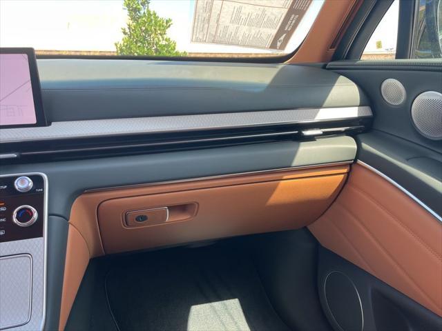 new 2025 Genesis GV80 car, priced at $73,050