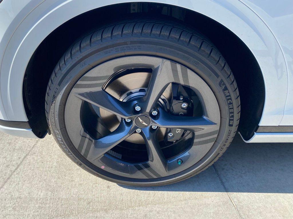 new 2026 Genesis GV70 car, priced at $73,400