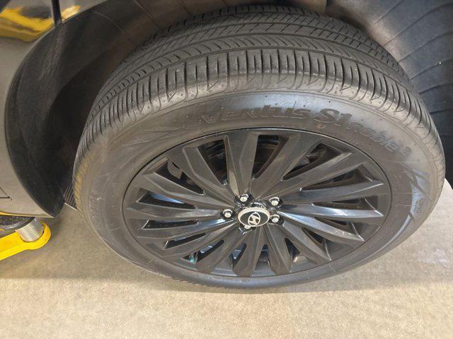 used 2024 Hyundai Palisade car, priced at $43,950