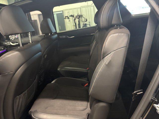 used 2024 Hyundai Palisade car, priced at $43,950