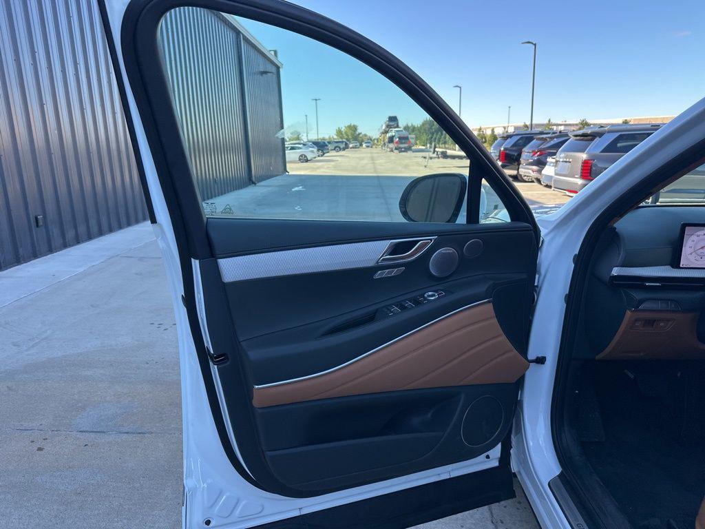 new 2026 Genesis GV80 car, priced at $70,745