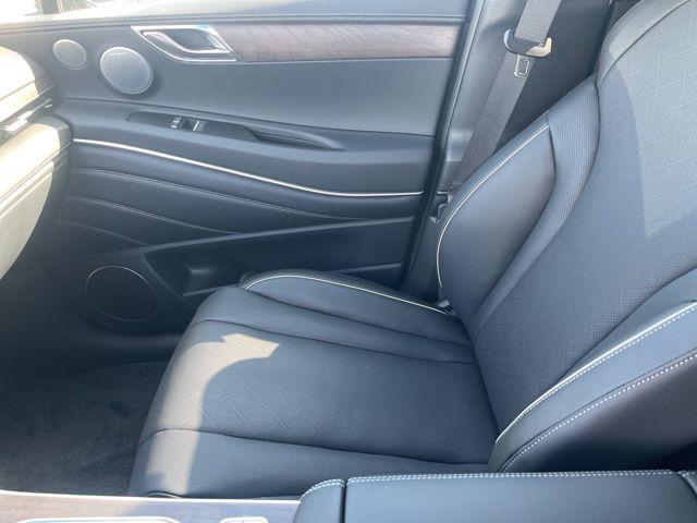 new 2025 Genesis GV80 car, priced at $73,894
