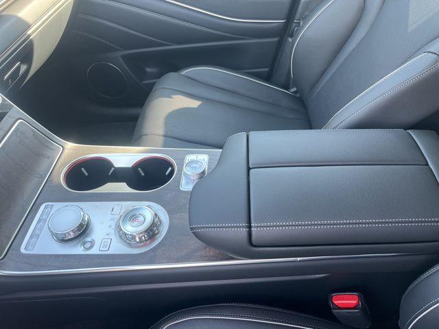 new 2025 Genesis GV80 car, priced at $73,894