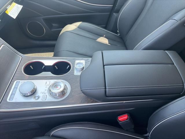 new 2025 Genesis GV80 car, priced at $73,894