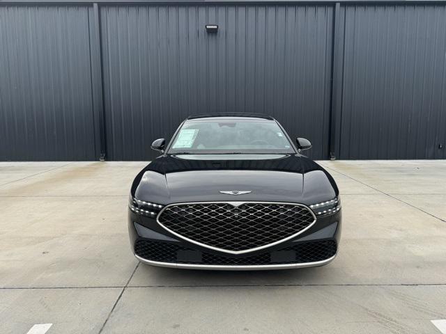 new 2024 Genesis G90 car, priced at $91,075