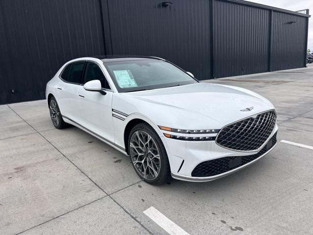 new 2025 Genesis G90 car, priced at $98,100