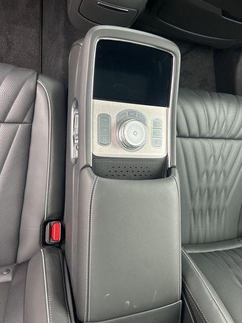 new 2025 Genesis G90 car, priced at $102,600