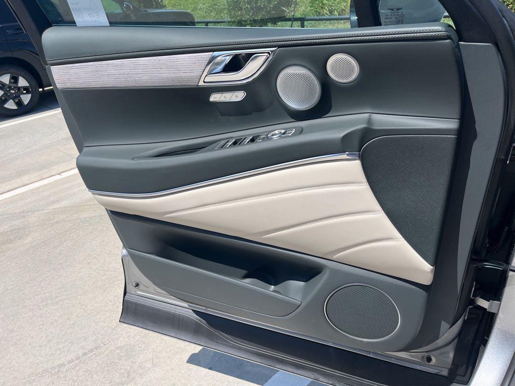 new 2026 Genesis GV80 car, priced at $78,405