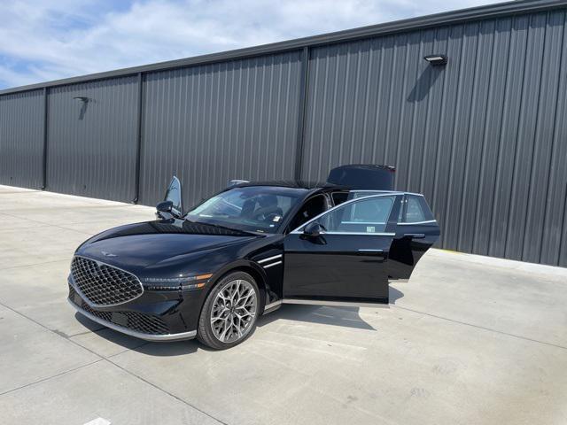 new 2024 Genesis G90 car, priced at $91,205