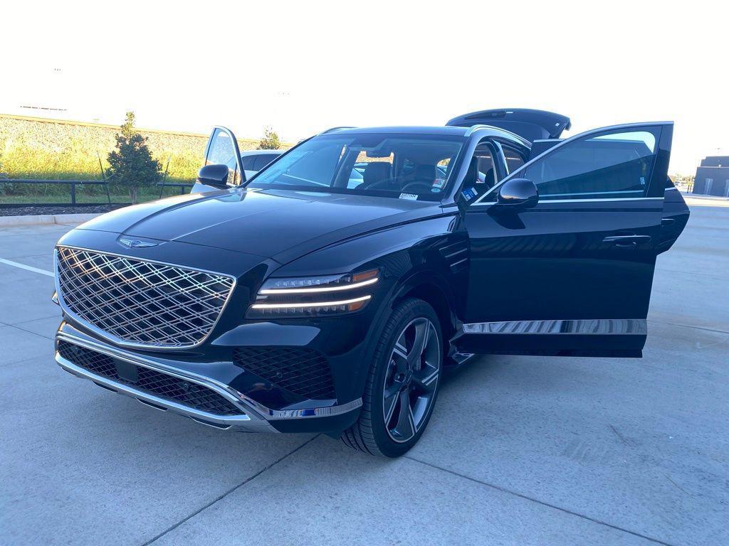 new 2025 Genesis GV80 car, priced at $79,798