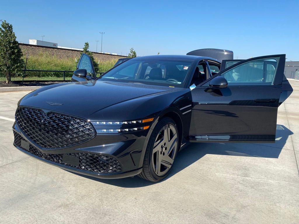 new 2026 Genesis G90 car, priced at $107,895