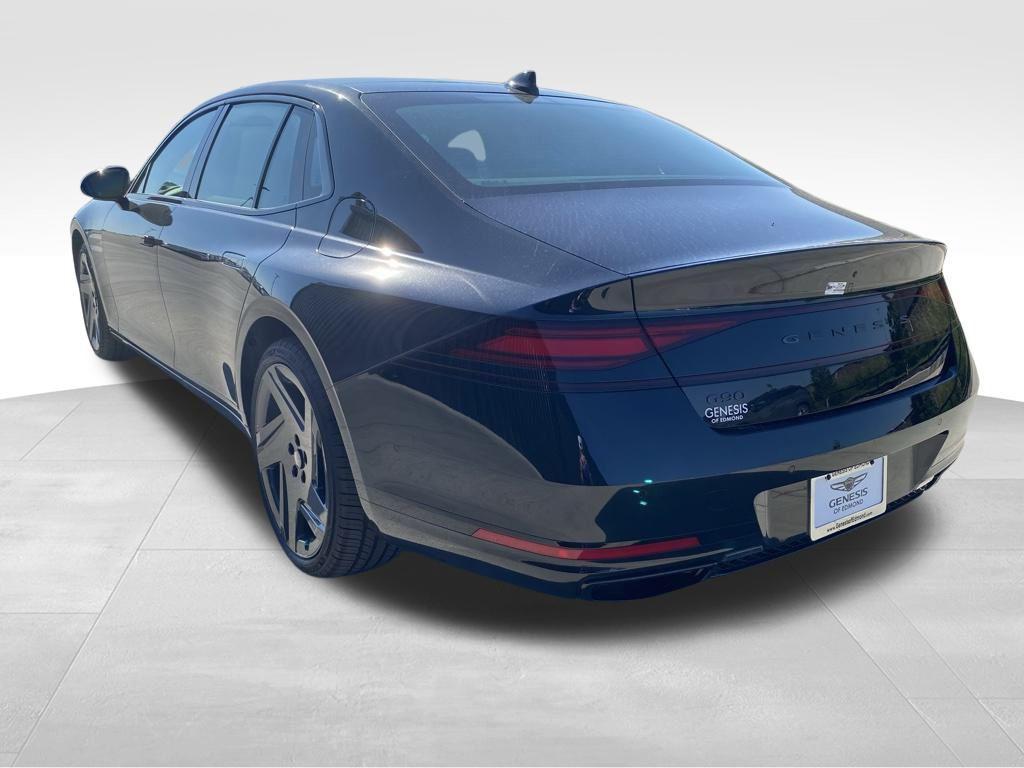 new 2026 Genesis G90 car, priced at $107,895