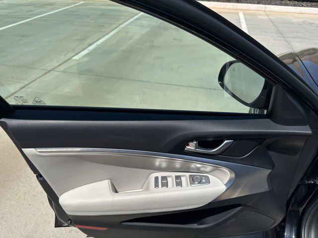 used 2025 Genesis G70 car, priced at $41,819