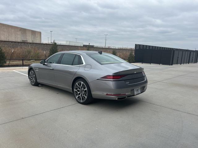 new 2025 Genesis G90 car, priced at $97,690